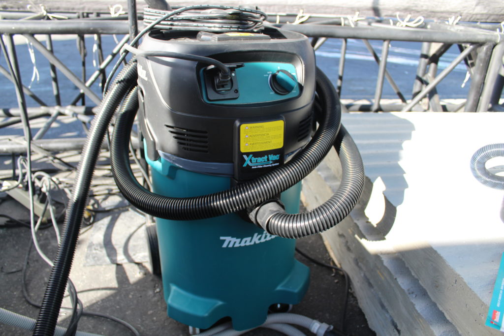 makita dust extractor vc4710