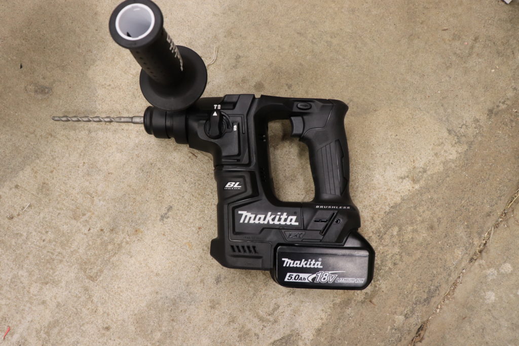 Makita sub on sale compact sds