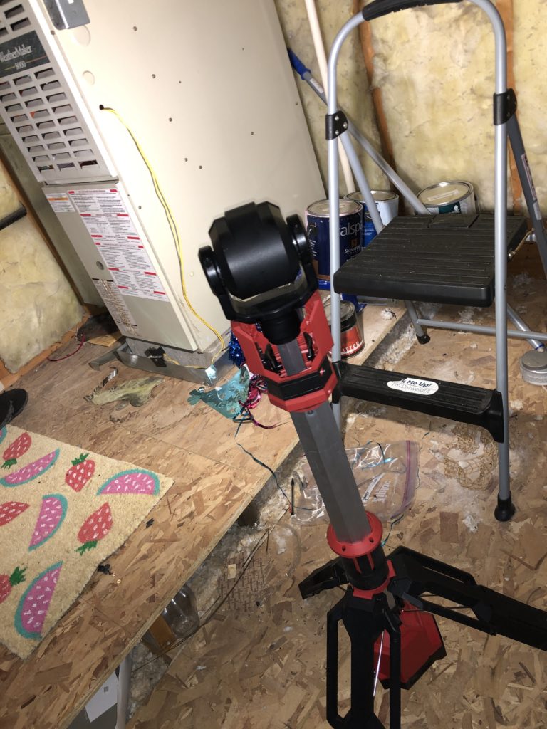 Milwaukee m12 deals tripod light